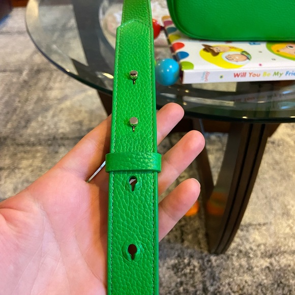 Kate Spade crossbody. - Picture 5 of 5